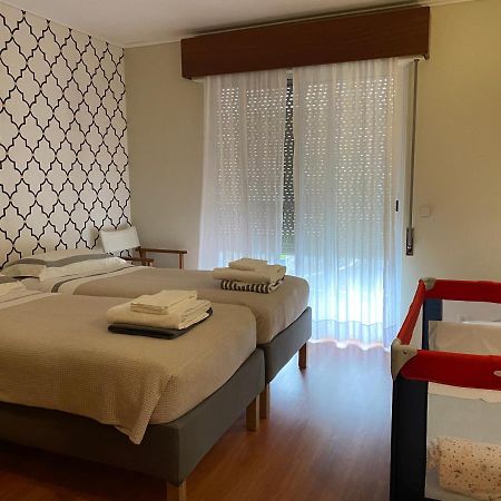 Central House Al Πόντα Ντελγκάντα Εξωτερικό φωτογραφία