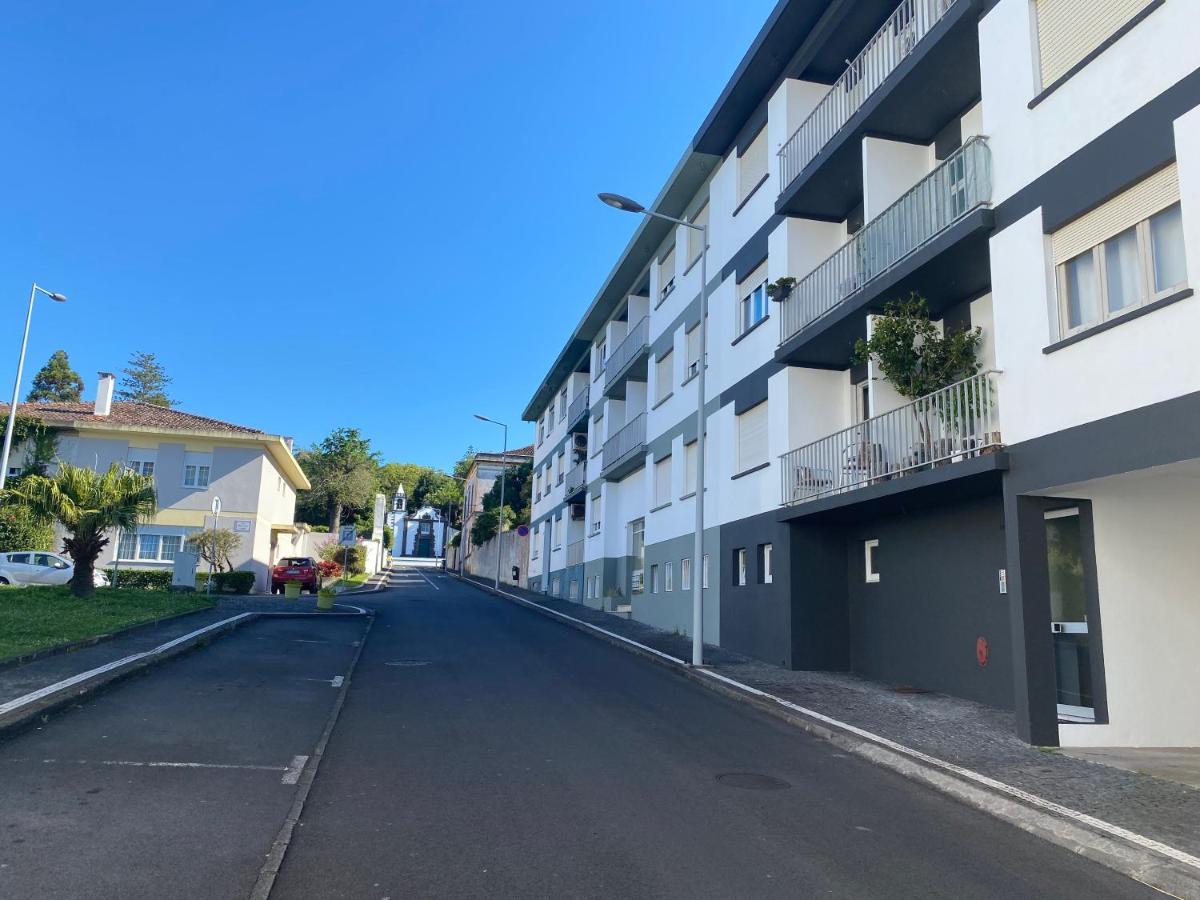 Central House Al Πόντα Ντελγκάντα Εξωτερικό φωτογραφία